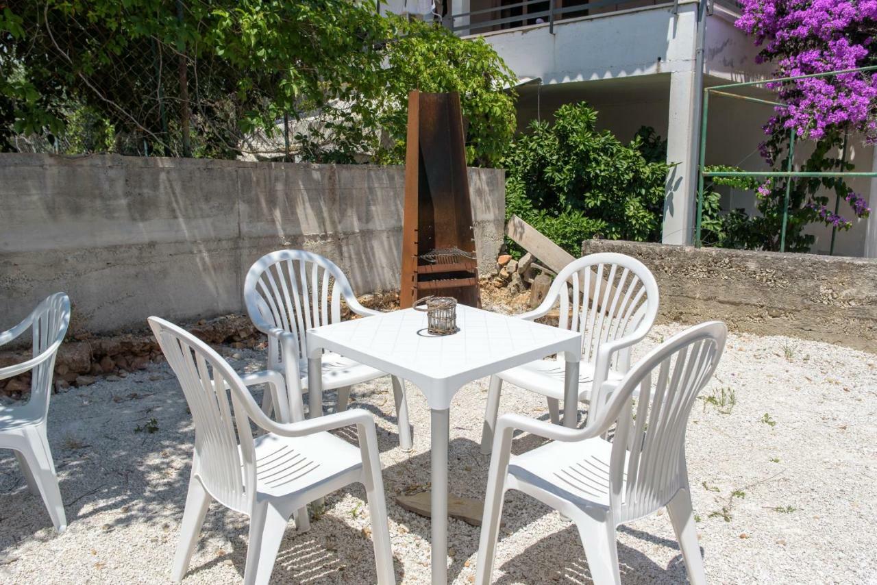 Tiamar Apartment Слатине Екстериор снимка